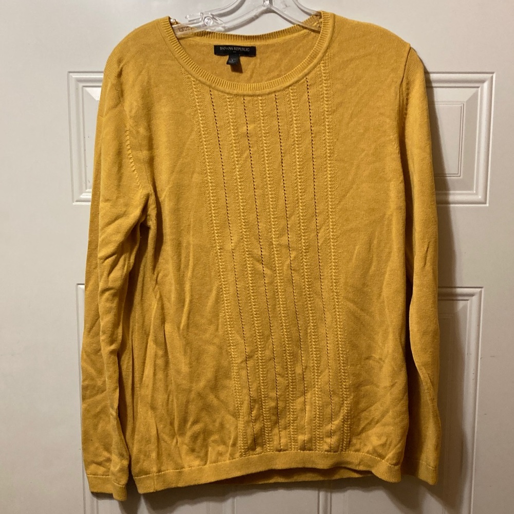 Banana Republic Mustard‎ Yellow Sweater LP